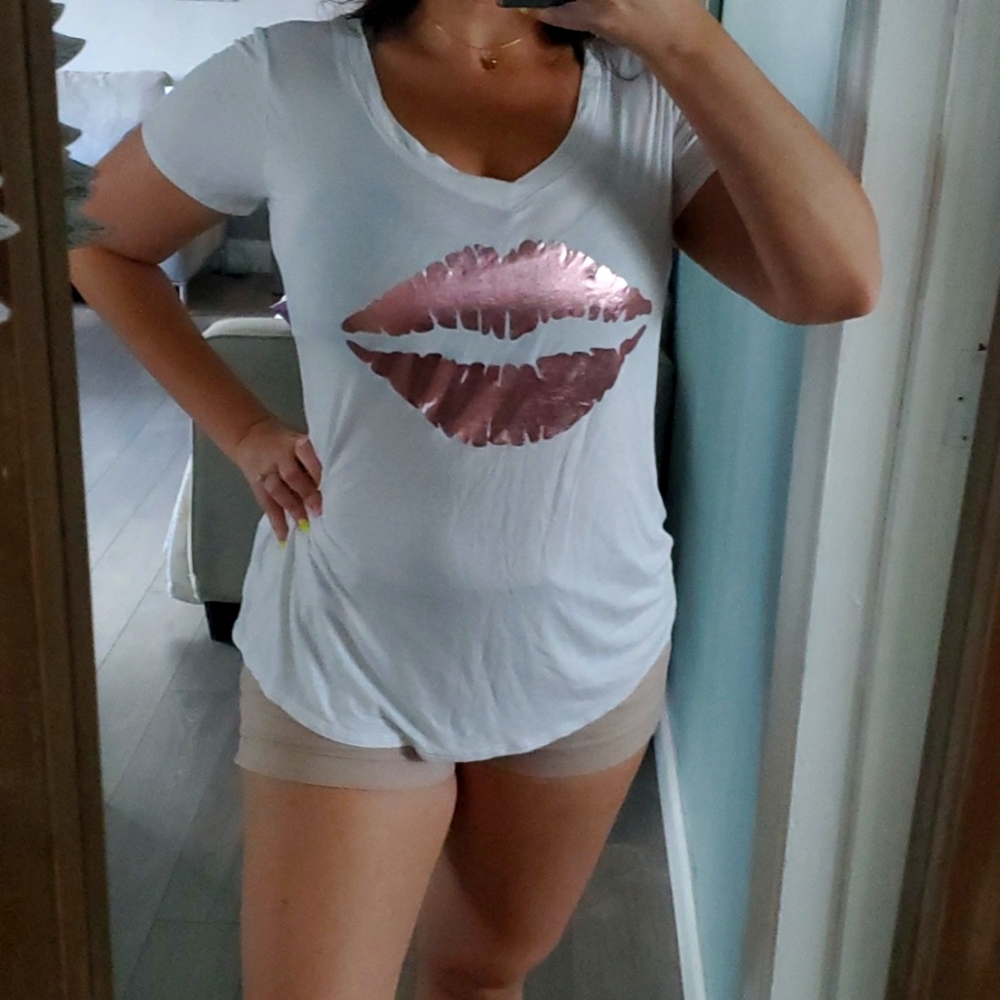 Bird & Vine LA Rose Gold Lips Shirt